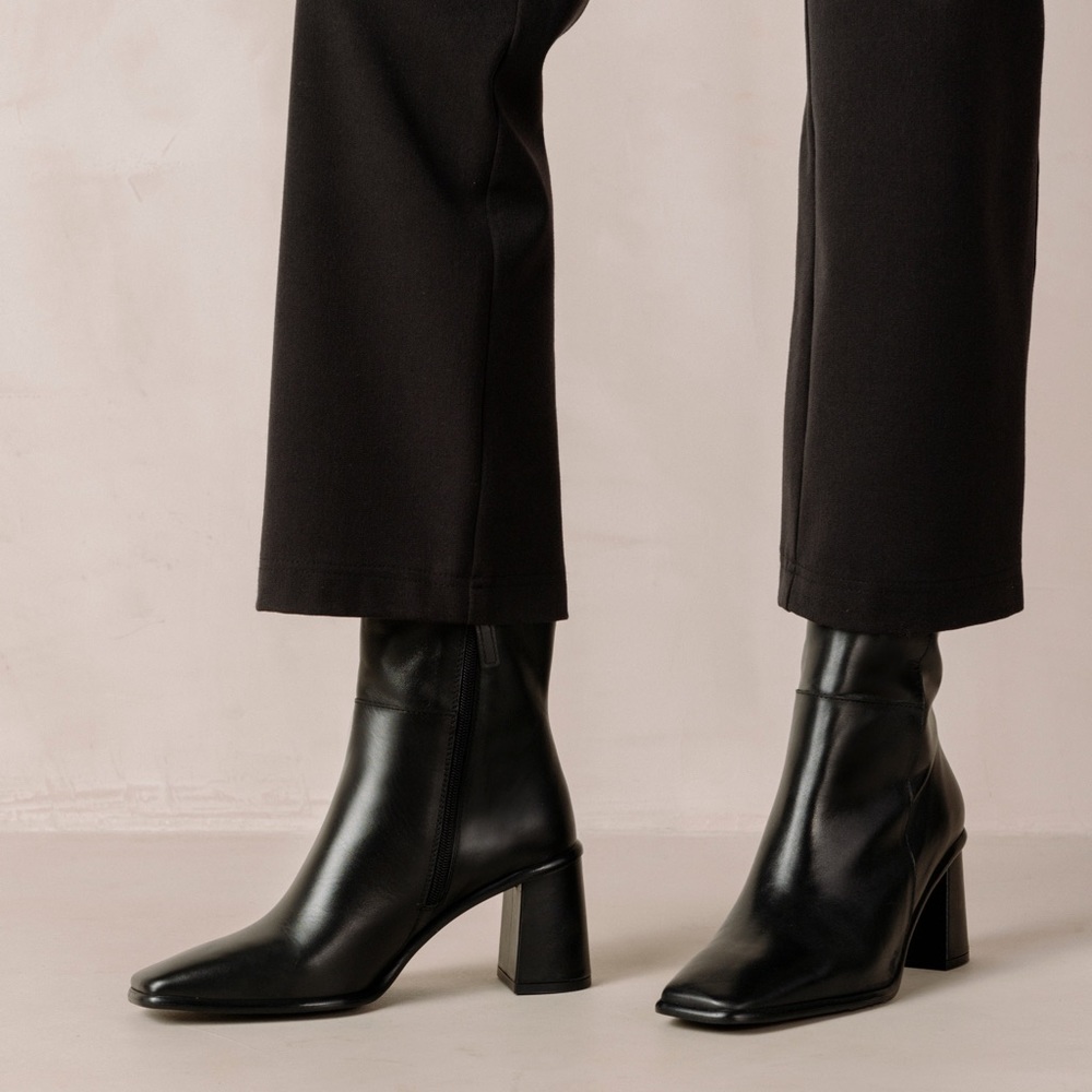 Alohas West Total Black